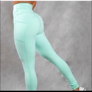 BuffyBunny Mint high waisted leggings sz.M
